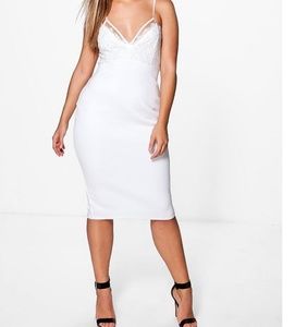 Cream Boohoo Dress Size 20